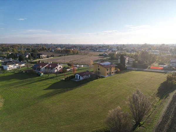 terreno agricolo in vendita a Brugnera