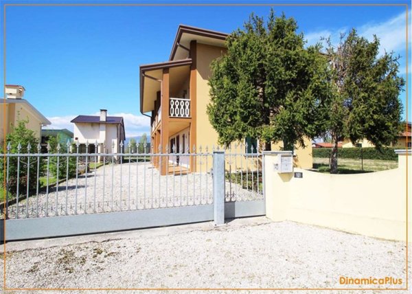 casa indipendente in vendita a Brugnera