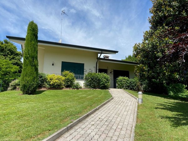 casa indipendente in vendita a Brugnera