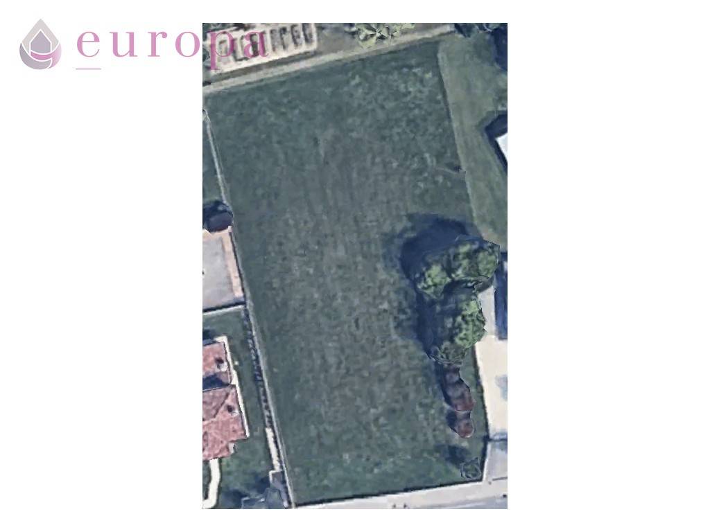 terreno agricolo in vendita a Brugnera in zona Maron