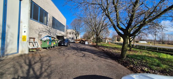 capannone in vendita a Brugnera