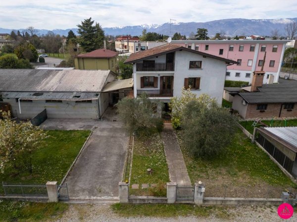 casa indipendente in vendita a Brugnera