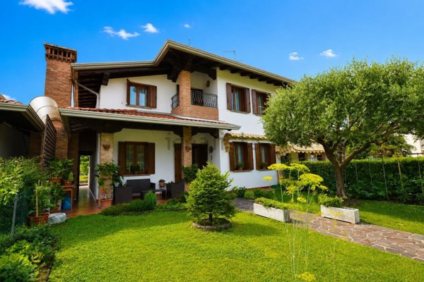 casa indipendente in vendita a Brugnera