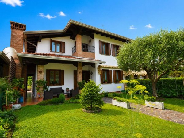 casa indipendente in vendita a Brugnera
