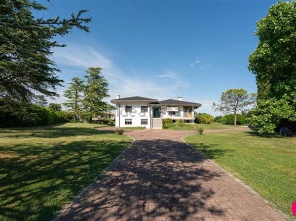 casa indipendente in vendita a Brugnera