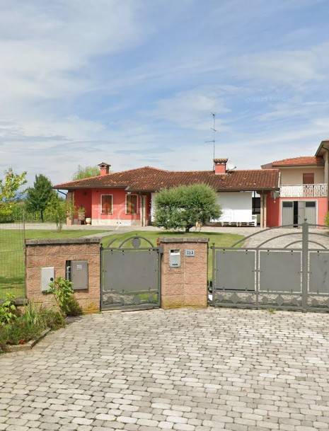 casa indipendente in vendita a Brugnera in zona Maron