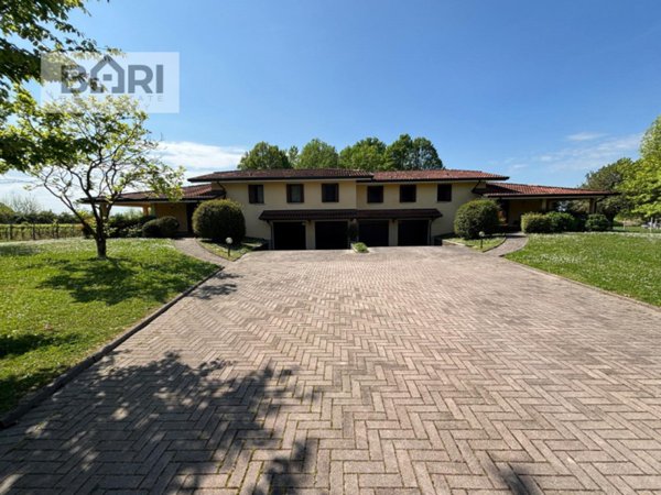 casa indipendente in vendita a Brugnera in zona Maron