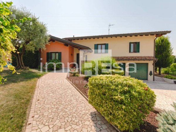 casa indipendente in vendita a Brugnera