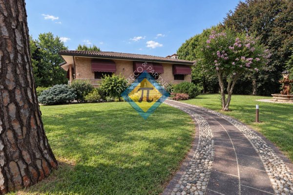 casa indipendente in vendita a Brugnera