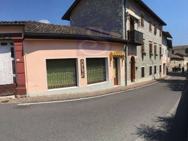 negozio in vendita a Budoia