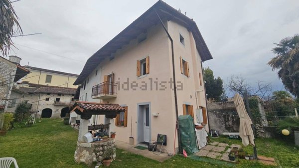 casa indipendente in vendita a Budoia