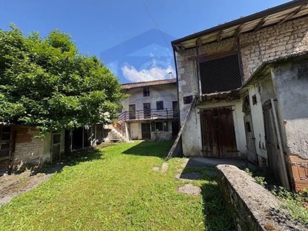 casa indipendente in vendita a Budoia
