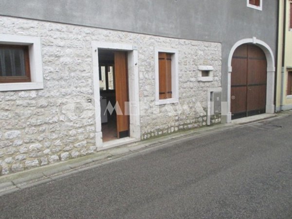 casa indipendente in vendita a Budoia