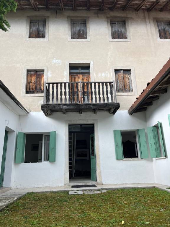 casa indipendente in vendita a Budoia