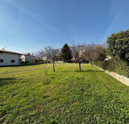 casa indipendente in vendita a Budoia in zona Dardago