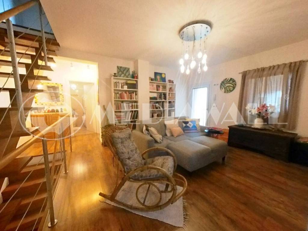 casa indipendente in vendita a Budoia in zona Dardago