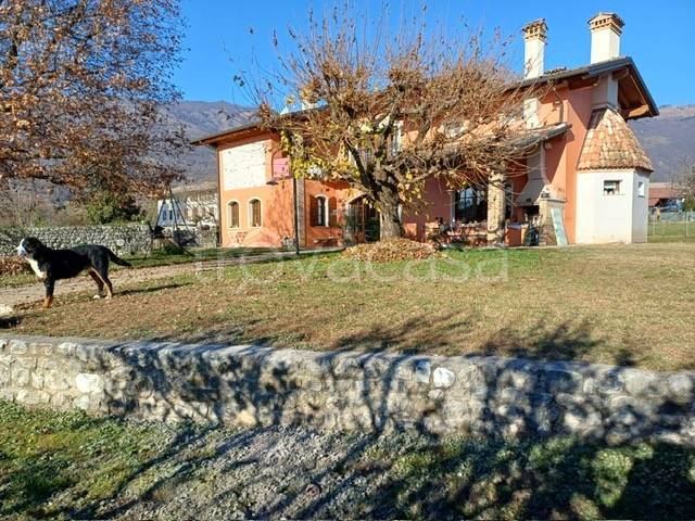 casa indipendente in vendita a Budoia