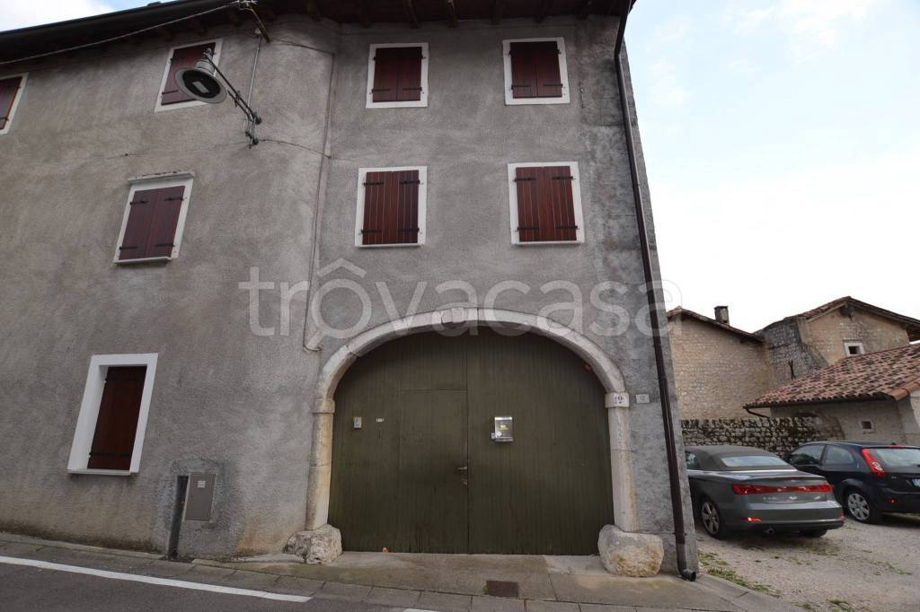 casa indipendente in vendita a Budoia