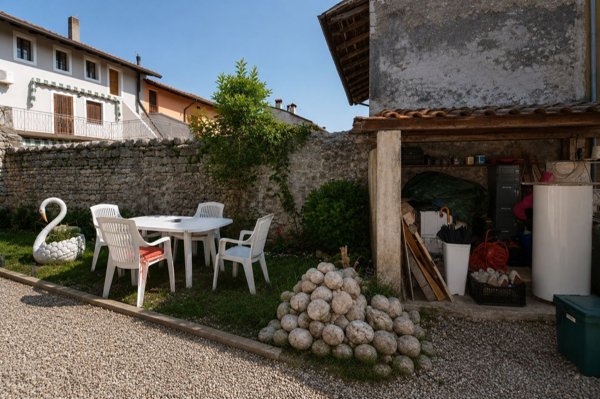 casa indipendente in vendita a Budoia in zona Dardago