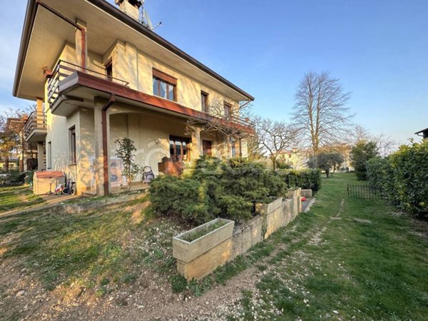 casa indipendente in vendita a Budoia in zona Dardago