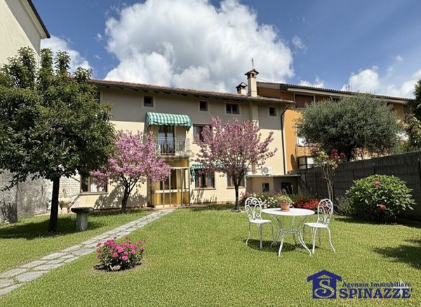 casa indipendente in vendita a Budoia in zona Dardago