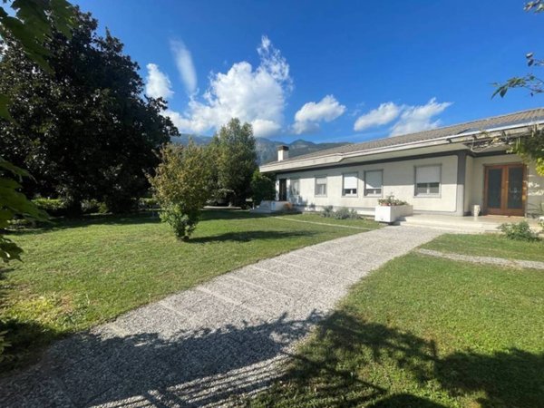 casa indipendente in vendita a Budoia