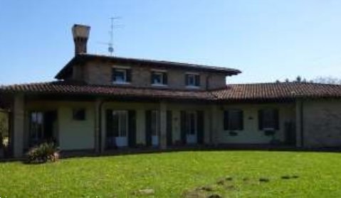 casa indipendente in vendita a Caneva