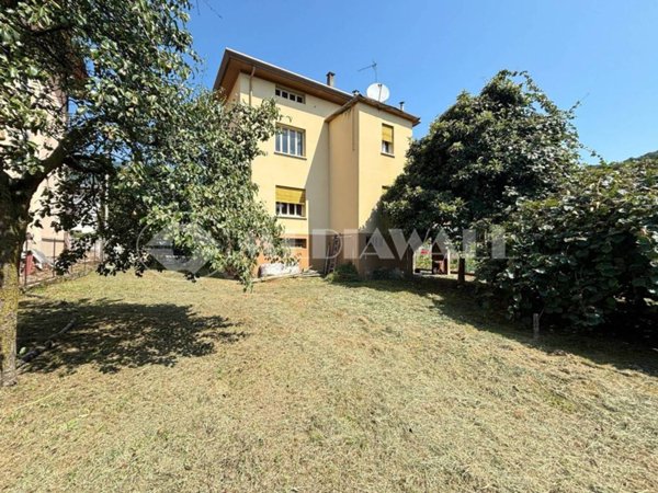 casa indipendente in vendita a Caneva in zona Sarone