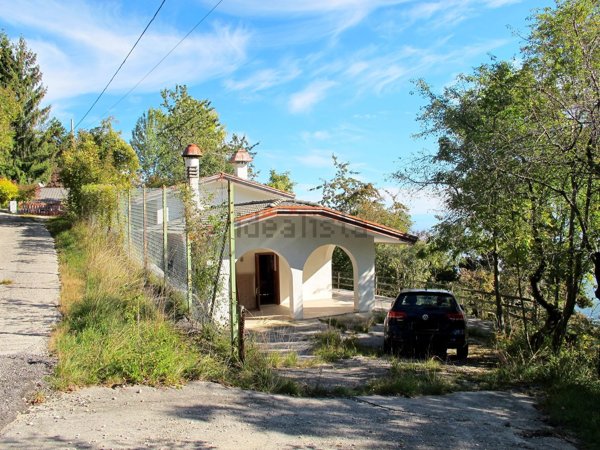 casa indipendente in vendita a Caneva