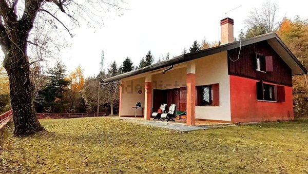 casa indipendente in vendita a Caneva