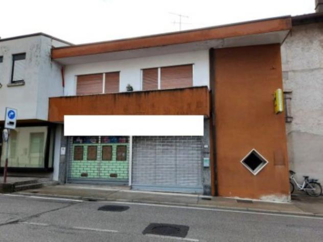 casa indipendente in vendita a Caneva