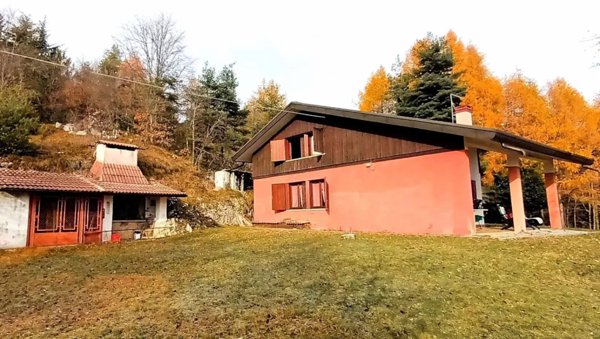 casa indipendente in vendita a Caneva