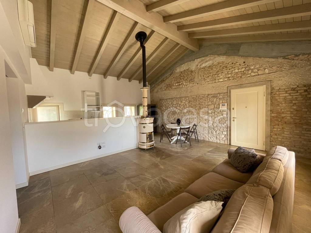 appartamento in vendita a Caneva