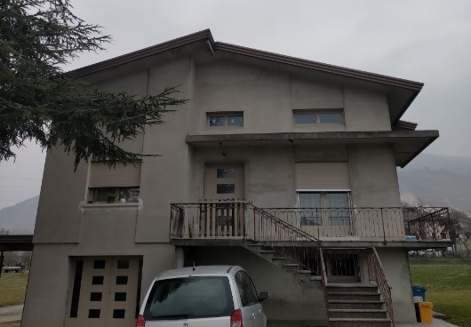 casa indipendente in vendita a Caneva