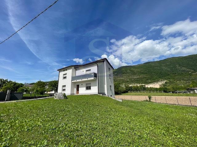 casa indipendente in vendita a Caneva in zona Sarone