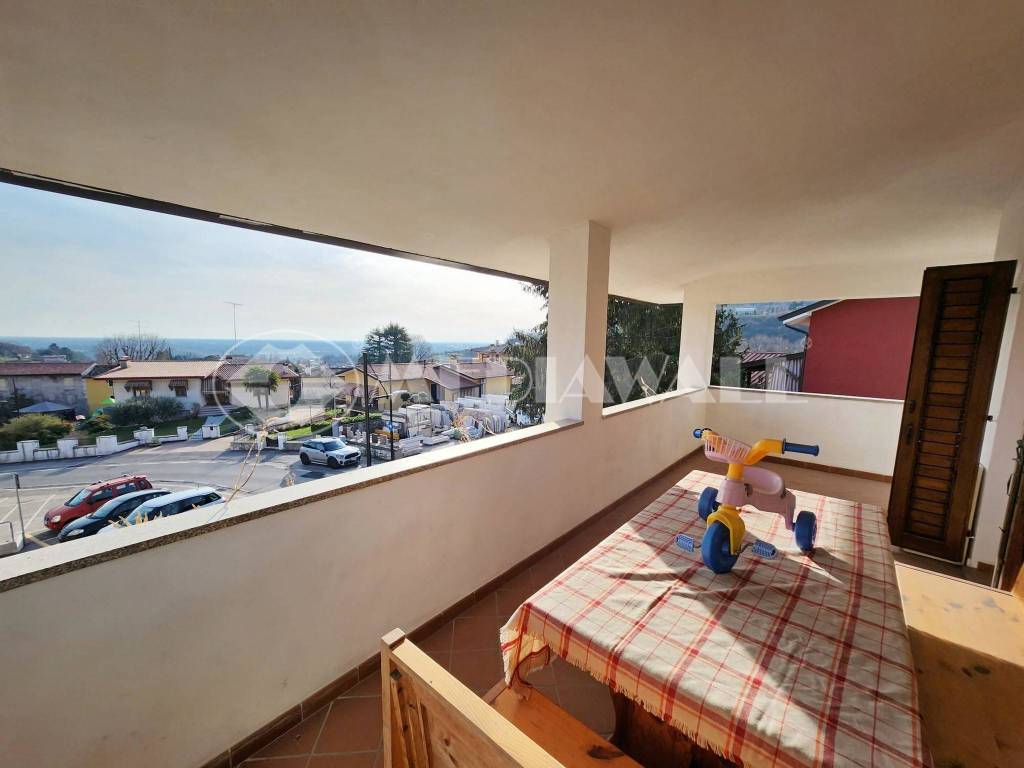 casa indipendente in vendita a Caneva in zona Sarone