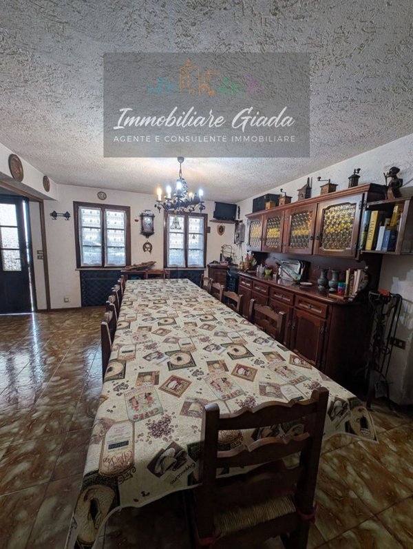 casa indipendente in vendita a Caneva