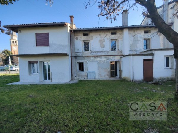 casa indipendente in vendita a Caneva in zona Fratta