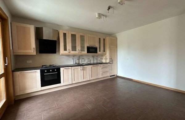 casa indipendente in vendita a Caneva