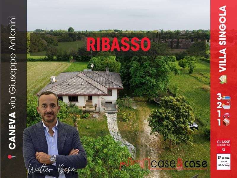 casa indipendente in vendita a Caneva in zona Stevenà
