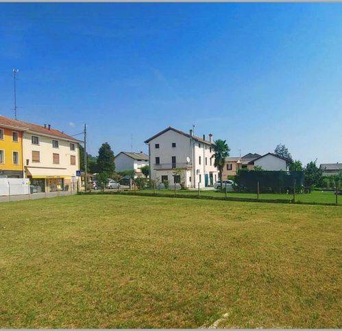 terreno edificabile in vendita a Caneva in zona Stevenà