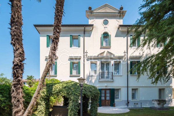 villa in vendita a Caneva in zona Stevenà