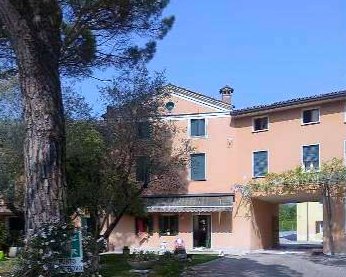 casa indipendente in vendita a Caneva in zona Fratta