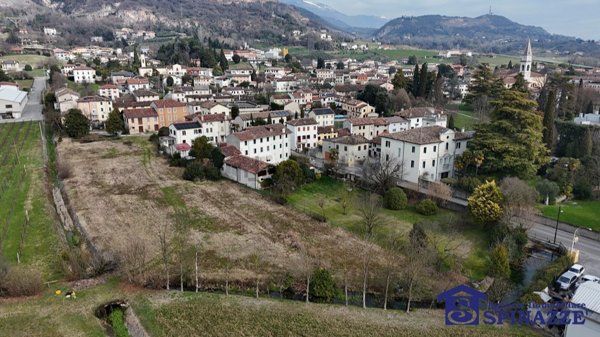 casa indipendente in vendita a Caneva in zona Stevenà