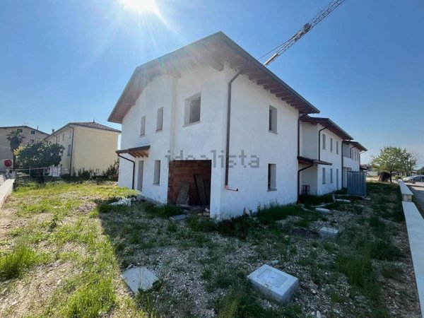 appartamento in vendita a Casarsa della Delizia