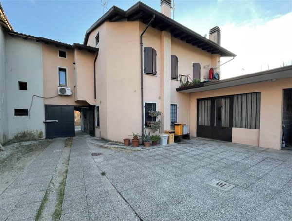 appartamento in vendita a Casarsa della Delizia in zona San Giovanni