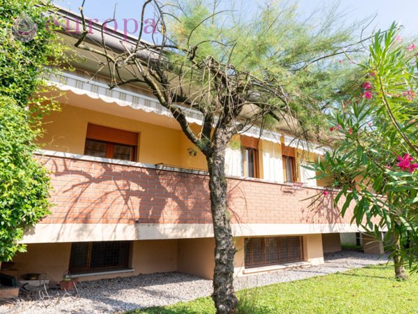 casa indipendente in vendita a Casarsa della Delizia