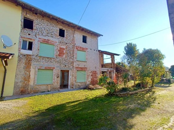 casa indipendente in vendita a Casarsa della Delizia in zona San Giovanni