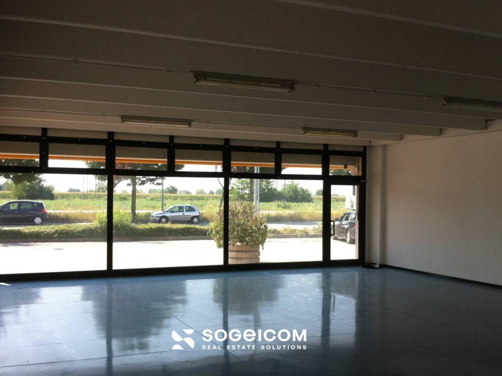 ufficio in vendita a Casarsa della Delizia