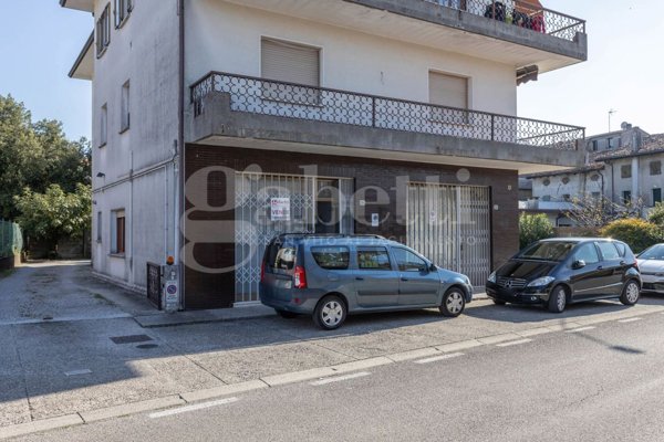 ufficio in vendita a Casarsa della Delizia in zona San Giovanni
